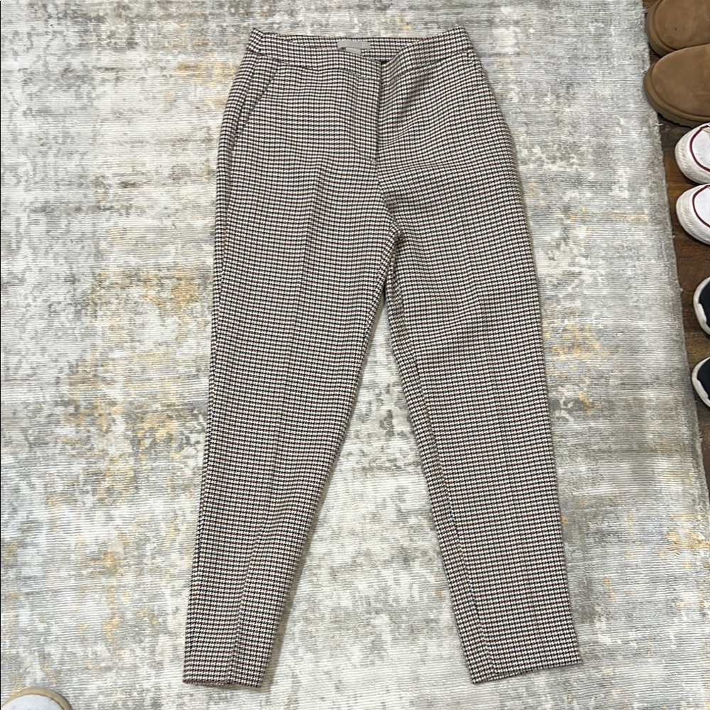 Women’s Pants - Slacks